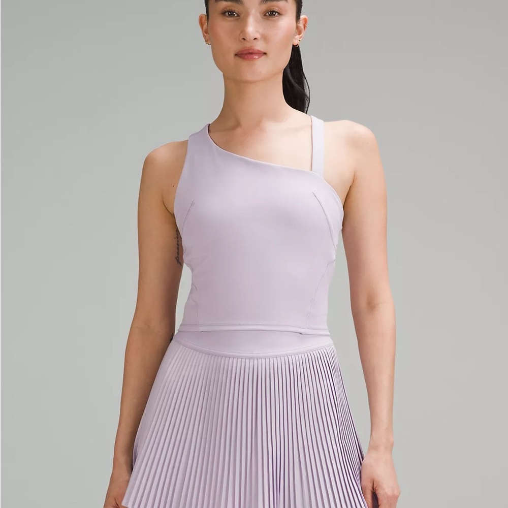 Lululemon Asymmetric Tennis Tank Top in Lilac Ether